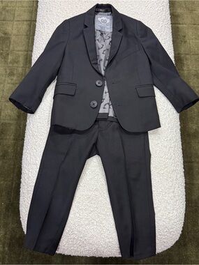 Appaman Boys 2-piece Black Suit with Gray Monkey-Print Lining - Size 2T